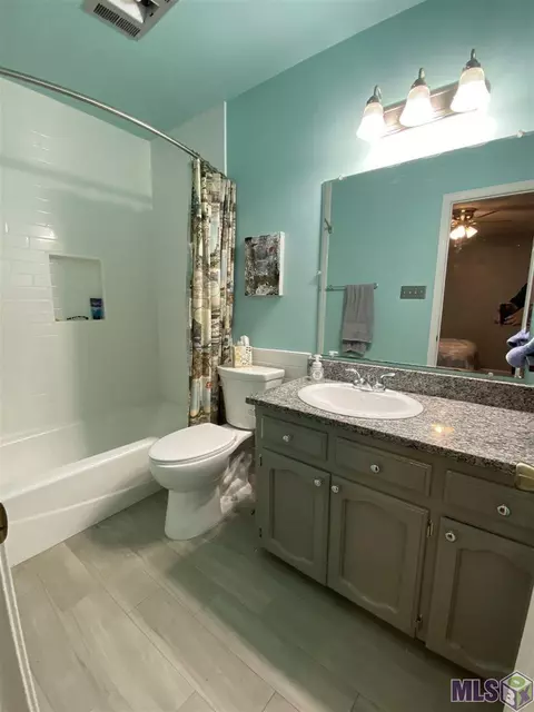 27524 Country Dr, Walker, LA 70785 photo 25
