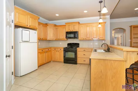 13402 Autumn Run Dr, Walker, LA 70785 photo 11
