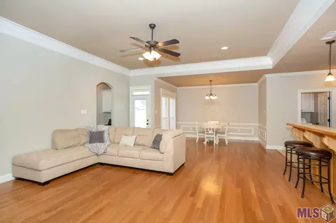 13402 Autumn Run Dr, Walker, LA 70785 photo 10
