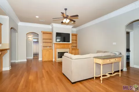 13402 Autumn Run Dr, Walker, LA 70785 photo 6