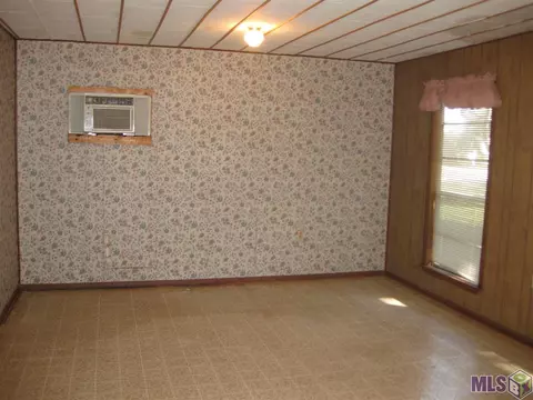 14321 Latil St, Walker, LA 70785 photo 3