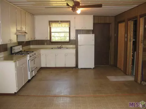 14321 Latil St, Walker, LA 70785 photo 4