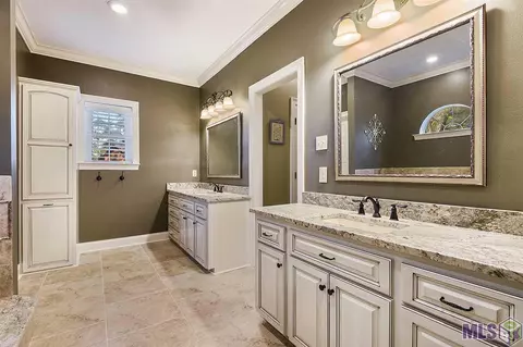12524 Ina Dr, Walker, LA 70785 photo 8