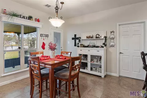 34213 Spring Lake Dr, Walker, LA 70785 photo 7