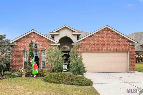 34213 Spring Lake Dr, Walker, LA 70785 photo 1