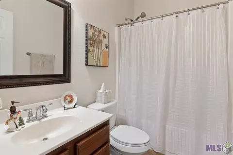 34213 Spring Lake Dr, Walker, LA 70785 photo 13