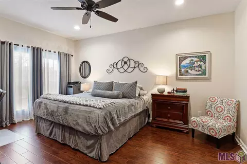 34213 Spring Lake Dr, Walker, LA 70785 photo 8