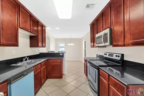 70015 3rd St, Covington, LA 70433 photo 5