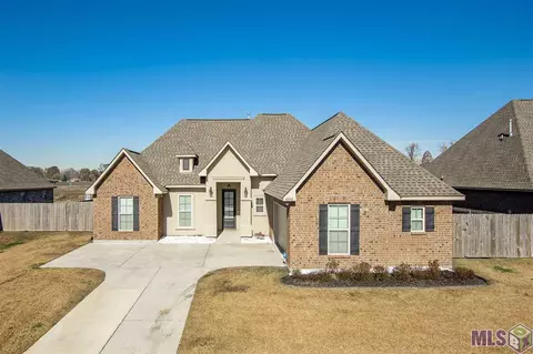 6378 Union Dr, Addis, LA 70710 photo 1