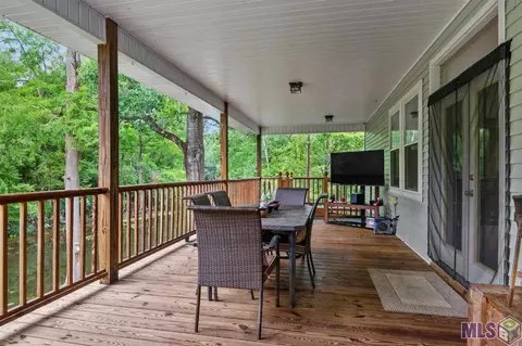 13133 Petite Dr, Maurepas, LA 70449 photo 5