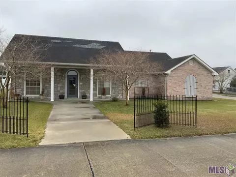 122 E 27th St, Larose, LA 70373 photo 8