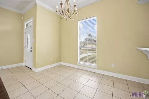 13020 Robin Dr, Walker, LA 70785 photo 6