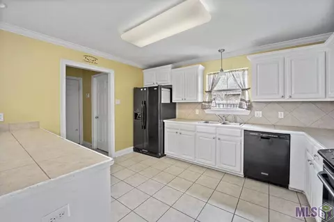 13020 Robin Dr, Walker, LA 70785 photo 9