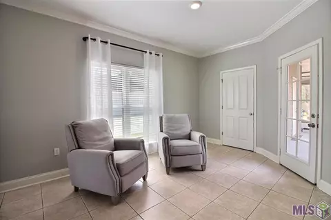 32909 Briar Oak Dr, Walker, LA 70785 photo 1