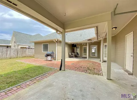 32909 Briar Oak Dr, Walker, LA 70785 photo 11