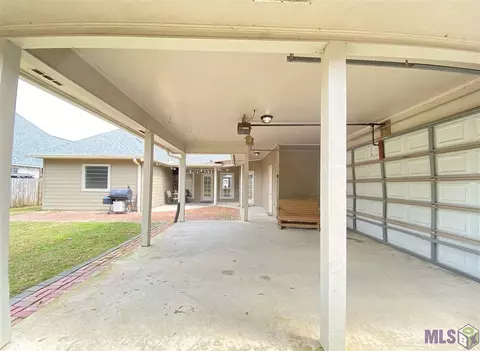 32909 Briar Oak Dr, Walker, LA 70785 photo 10