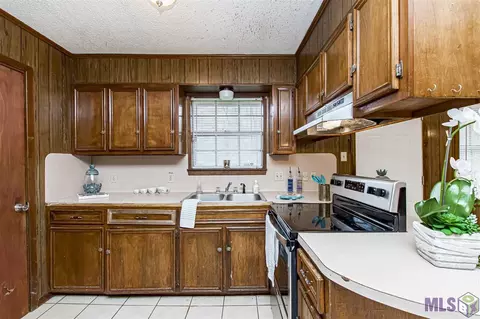 2105 Debra Dr, Baker, LA 70714 photo 9