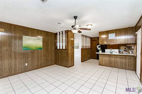 2105 Debra Dr, Baker, LA 70714 photo 11