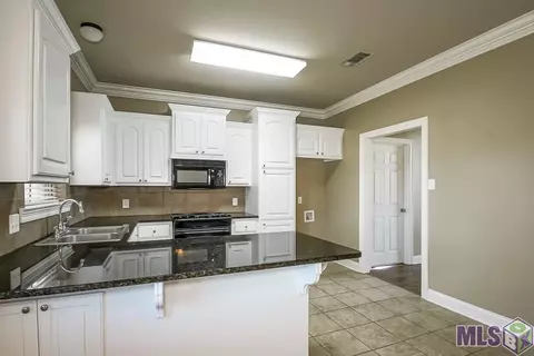 12751 Landon Dr, Walker, LA 70785 photo 8