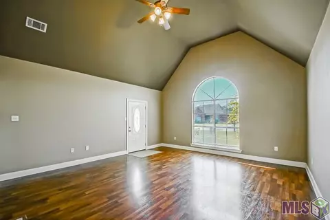 12751 Landon Dr, Walker, LA 70785 photo 6