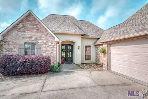 12768 Ruby Lake Dr, Walker, LA 70785 photo 2