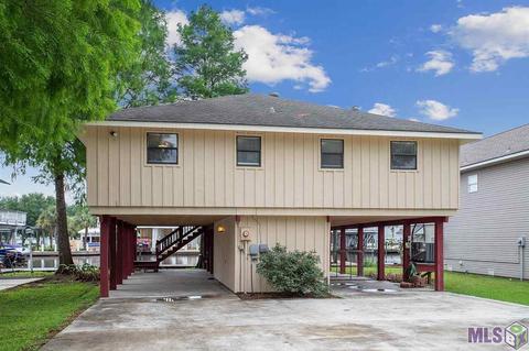 32889 Cypress Dr, Springfield, LA 70462 photo 1