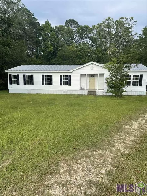 30176 La Hwy 22, Springfield, LA 70462 photo 1