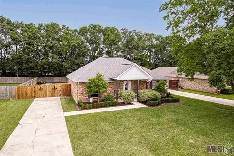 13760 Kelley St, Walker, LA 70785 photo 3