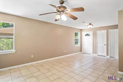 2423 Mchugh Rd, Baker, LA 70714 photo 10