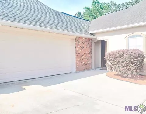32928 Fox Run Dr, Walker, LA 70785 photo 4