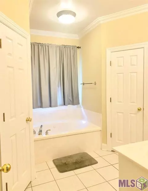 32928 Fox Run Dr, Walker, LA 70785 photo 15
