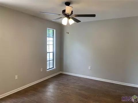 29400 Peggy Dr, Walker, LA 70785 photo 10