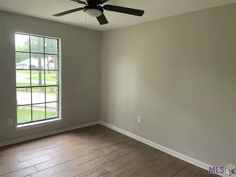 29400 Peggy Dr, Walker, LA 70785 photo 7