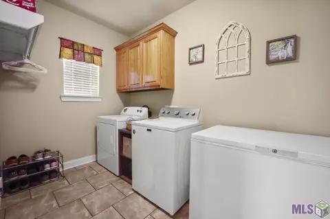 32824 Fox Run Dr, Walker, LA 70785 photo 11