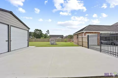 32824 Fox Run Dr, Walker, LA 70785 photo 25