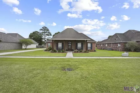 32824 Fox Run Dr, Walker, LA 70785 photo 1