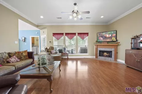 32824 Fox Run Dr, Walker, LA 70785 photo 5