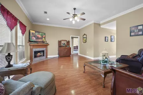 32824 Fox Run Dr, Walker, LA 70785 photo 6