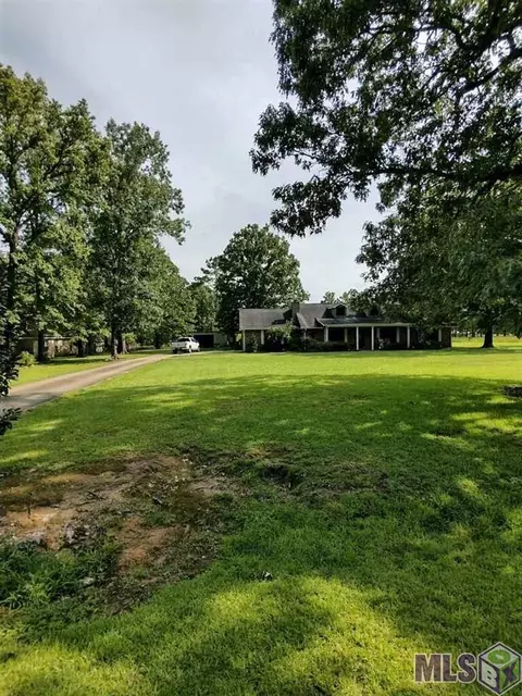 17366 Grove St, Walker, LA 70785 photo 2