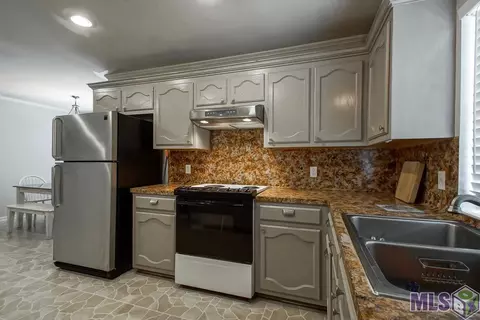 12840 Elaine Dr, Walker, LA 70785 photo 9