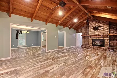 12030 Cardinal Dr, Walker, LA 70785 photo 9