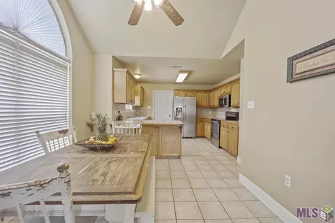 13503 Prairie Ln, Walker, LA 70785 photo 5