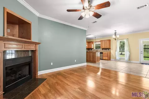 20320 Riverside Rd, Springfield, LA 70462 photo 7