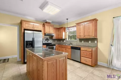 20320 Riverside Rd, Springfield, LA 70462 photo 6