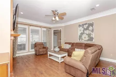 406 Oakleaf Ct, Brusly, LA 70719 photo 6