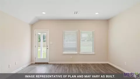 13076 Hanks Way, Walker, LA 70785 photo 9