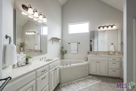 12797 Ruby Lake Dr, Walker, LA 70785 photo 14