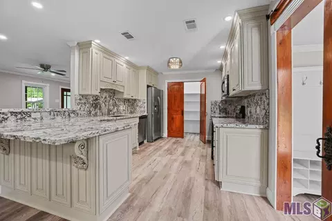 24450 Jones Rd, Springfield, LA 70462 photo 5