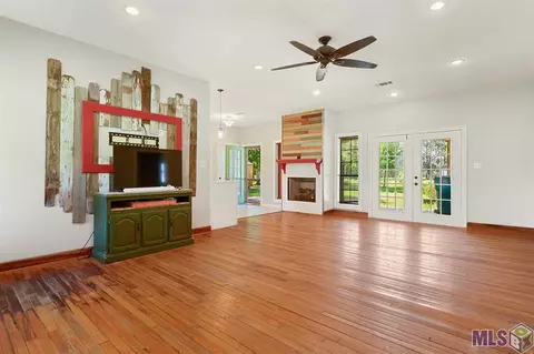 12247 Leblanc Ln, Walker, LA 70785 photo 4