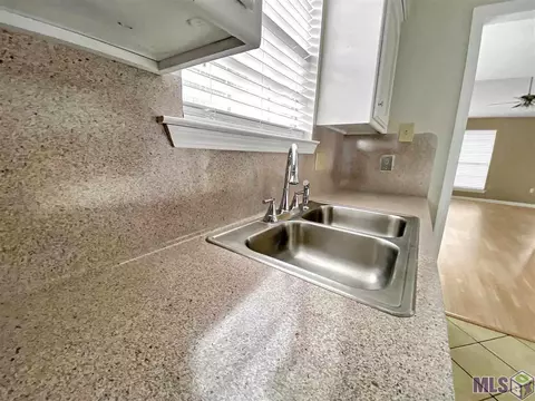 13677 Ball Park Rd, Walker, LA 70785 photo 13